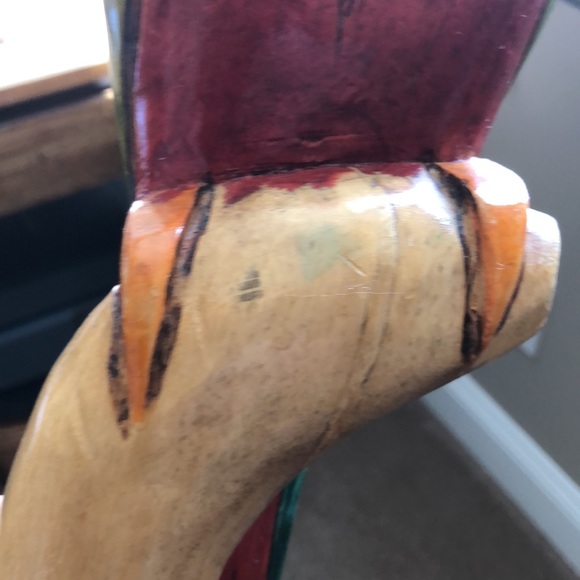 MAKE AN OFFER! Vintage Hand Carved Tropical Bird from Nassau - Picture 6 of 10